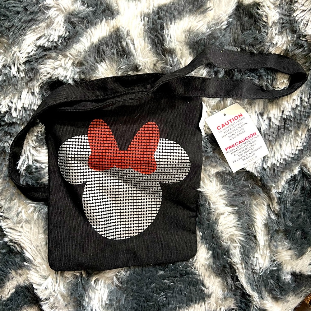 Disney Parks Minnie Crossbody Bag Letter Carrier - Canvas disco ball NWT